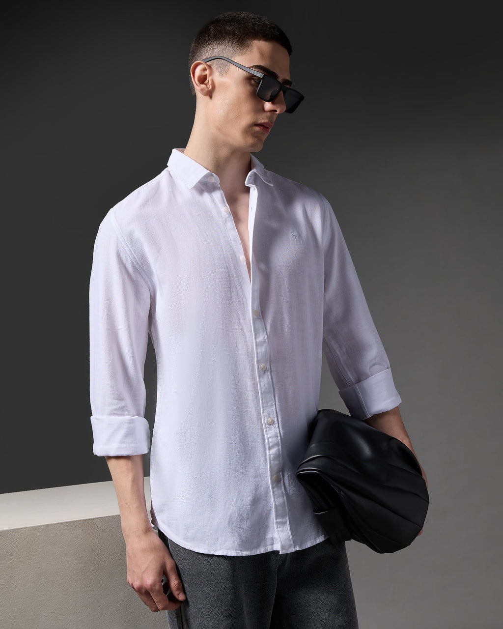 Linen Shirt – White – alternate angle | Caddy Couture