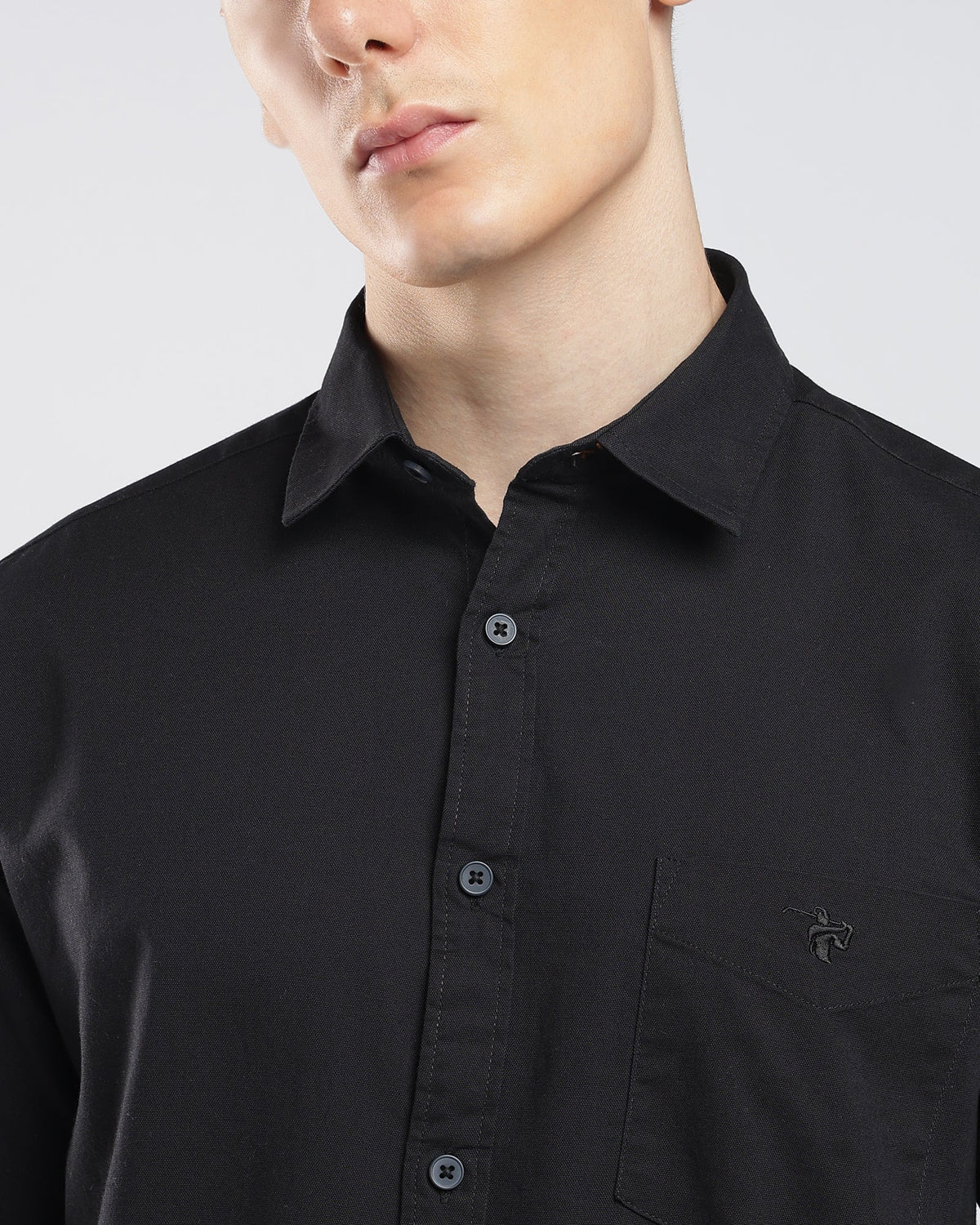 Cotton Linen Blend Shirt – Black – alternate model view | Caddy Couture