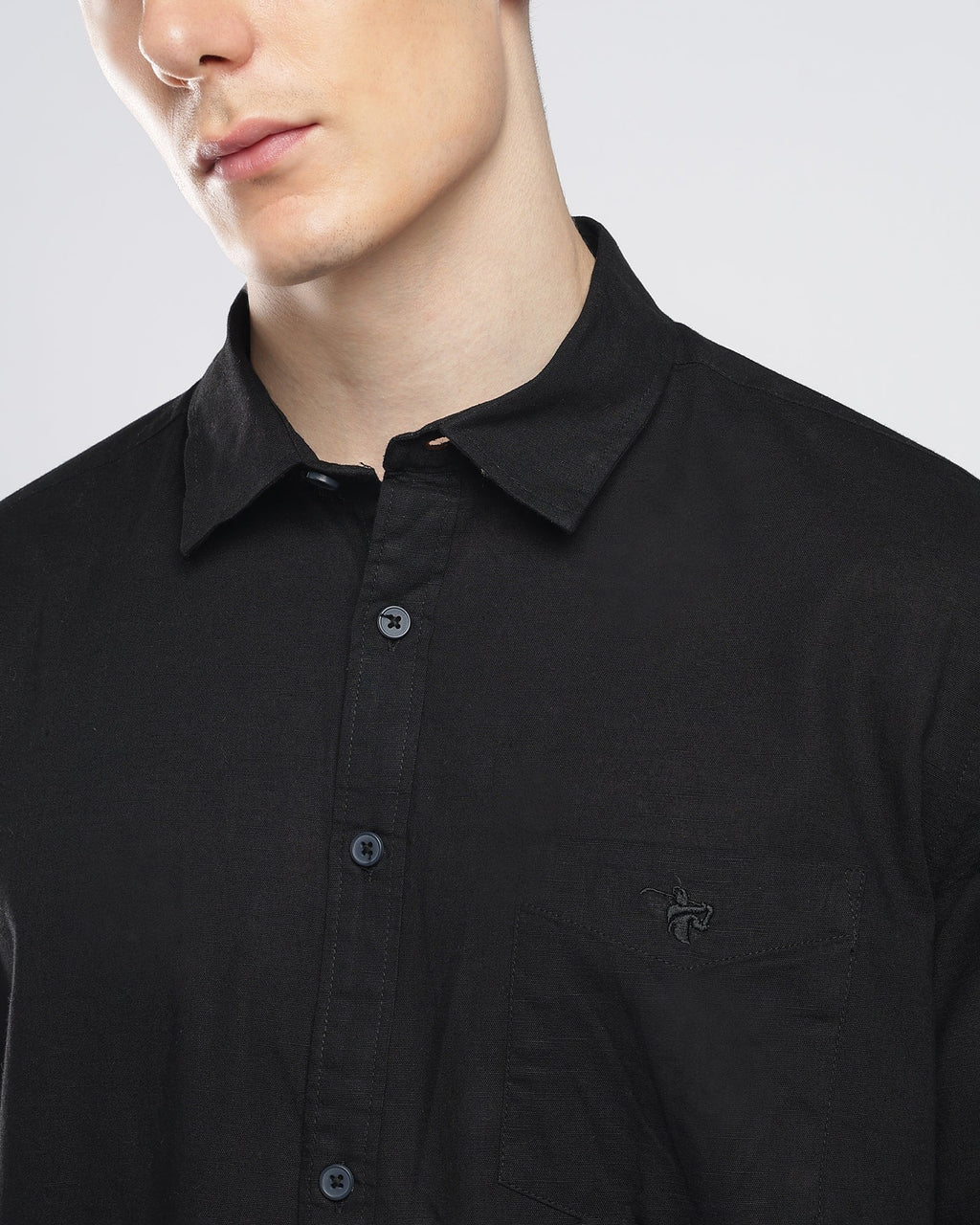 Oxford Cotton Shirt – Black – detail view | Caddy Couture