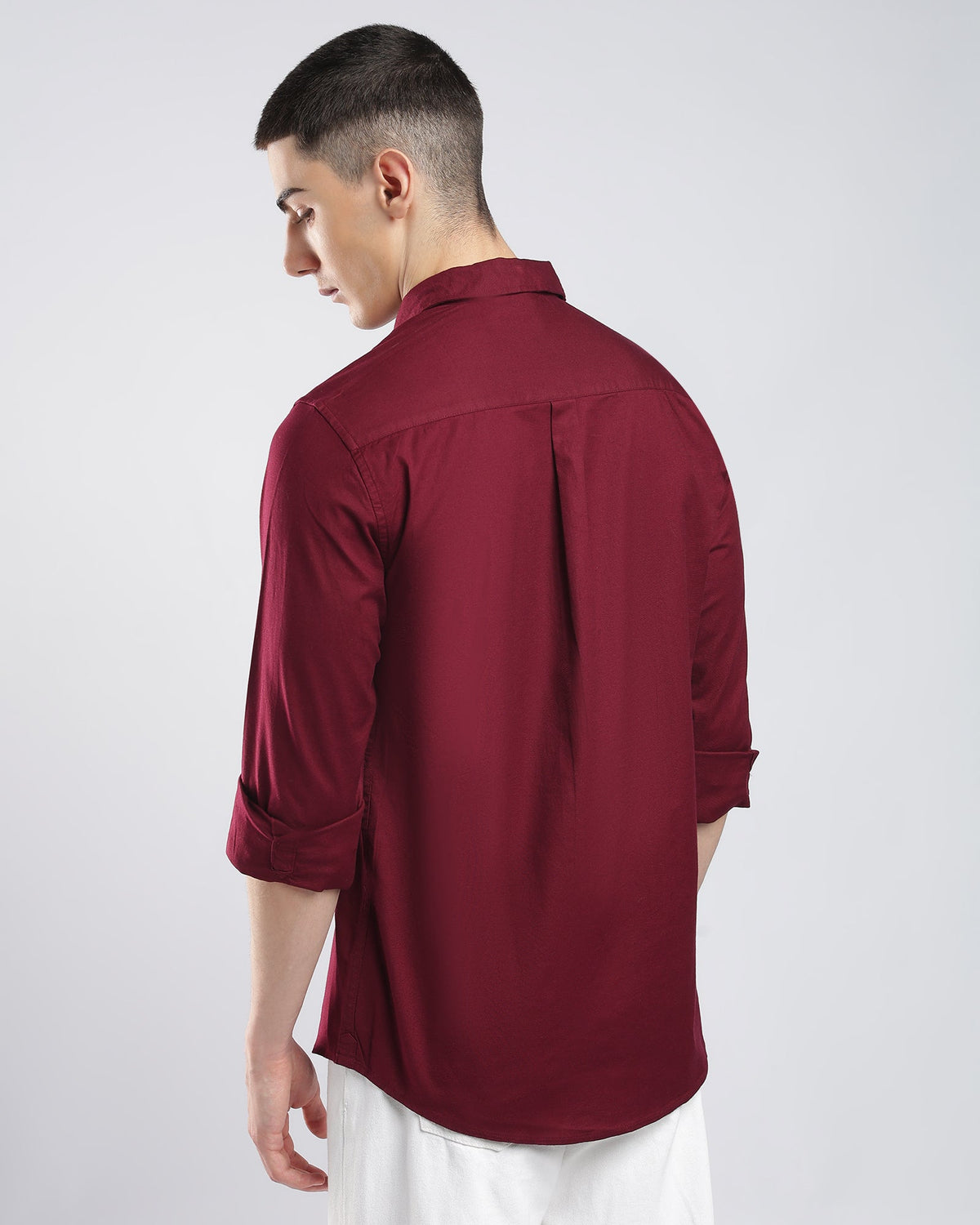 Oxford Lycra Shirt – Burgundy – editorial view | Caddy Couture