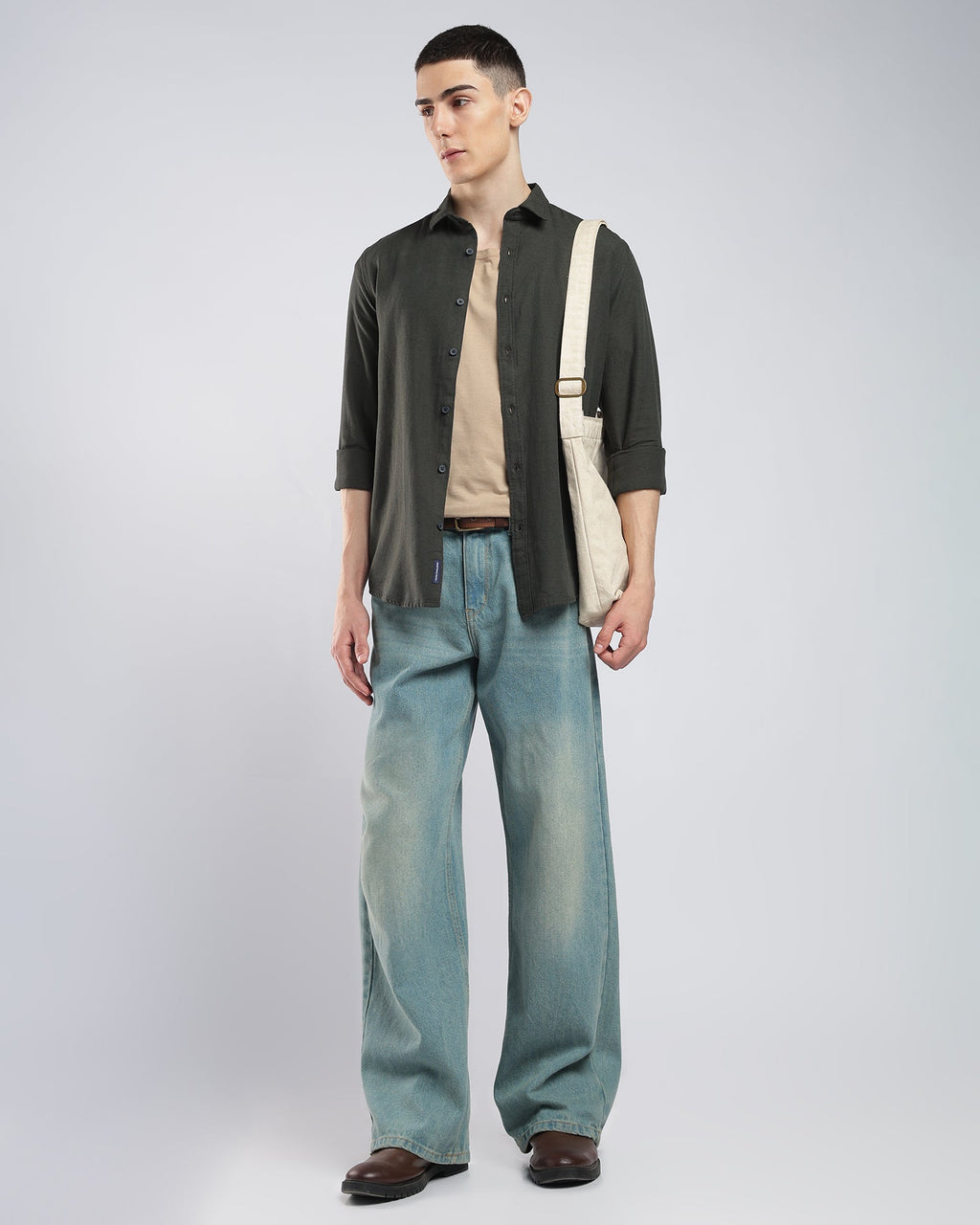 Linen Shirt – Black – editorial view | Caddy Couture