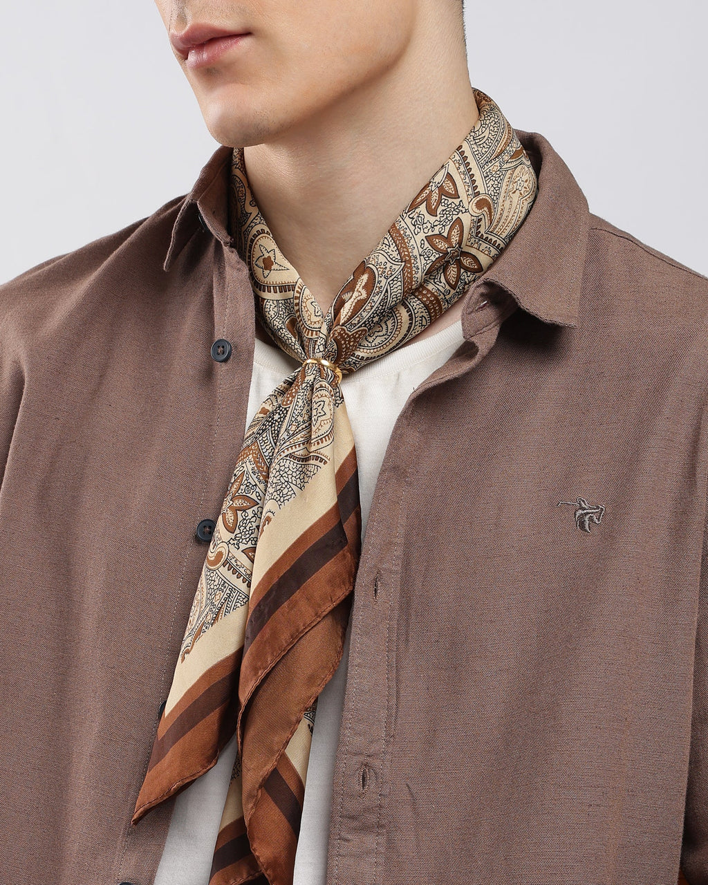 Linen Shirt – Taupe – alternate model view | Caddy Couture