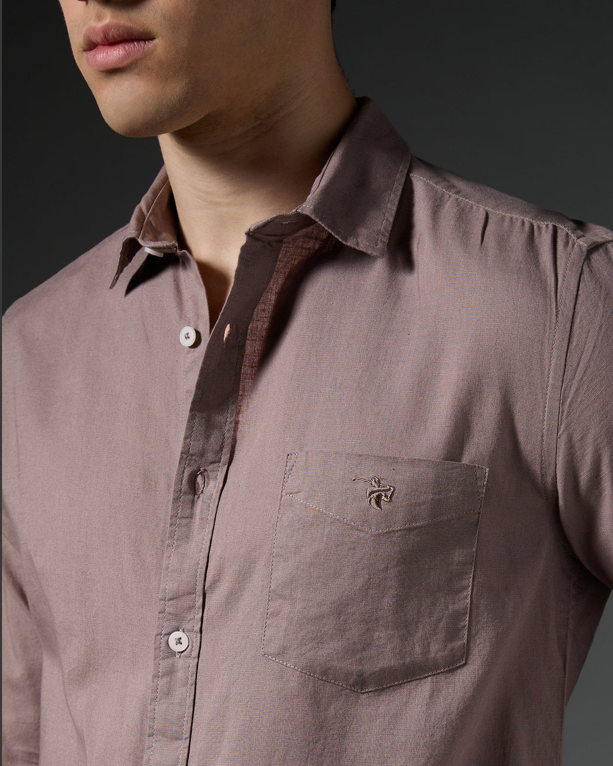 Cotton Linen Blend Shirt – Dusty Mauve – fit view | Caddy Couture